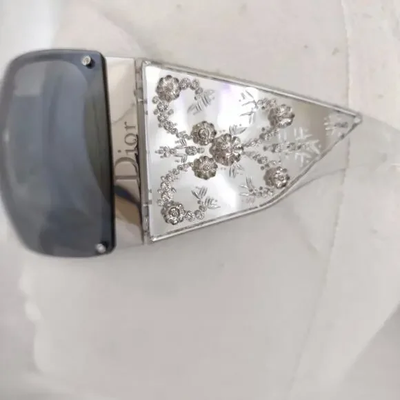 DIOR Luxury Mirror Sunglasses Limited Edition Swarovski Crystals Case Cloth Bag - Picture 3 of 9